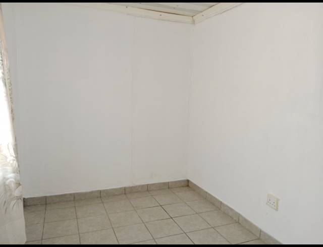 3 BEDROOM FREEHOLD FOR SALE IN NORTHDALE